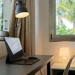 With Private Pool & Ocean Views Apartament *