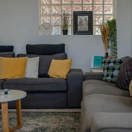 With Private Pool & Ocean Views *