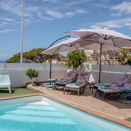 Appartement With Private Pool & Ocean Views