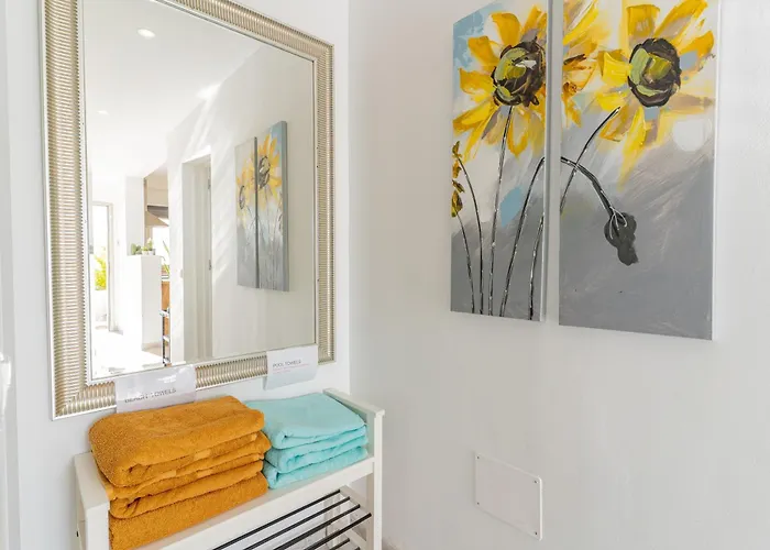 Appartement With Private Pool & Ocean Views *