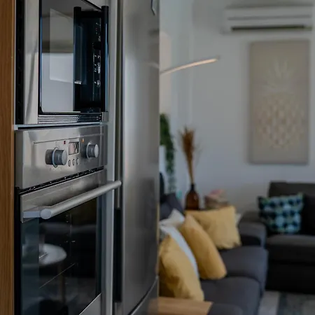 Апартаменты With Private Pool & Ocean Views